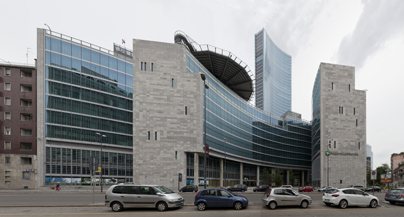 Palazzo Lombardia (Pei Coob Freed Partners, 2010)